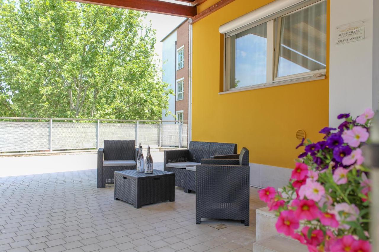 Altum Villare Apartments Rávena Exterior foto